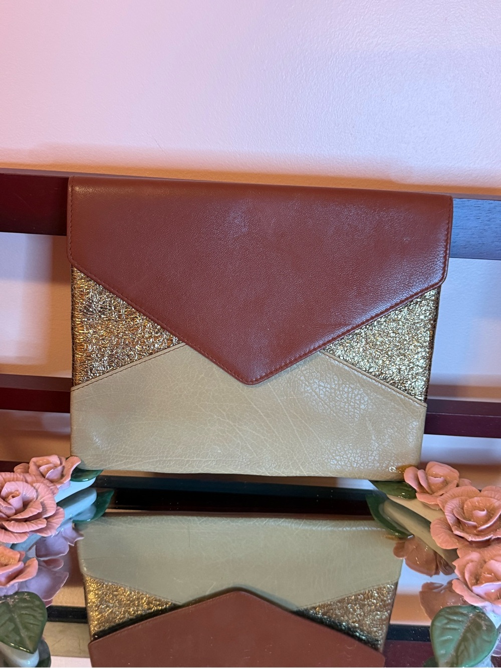 Chloe triColor snap clutch very good condition
